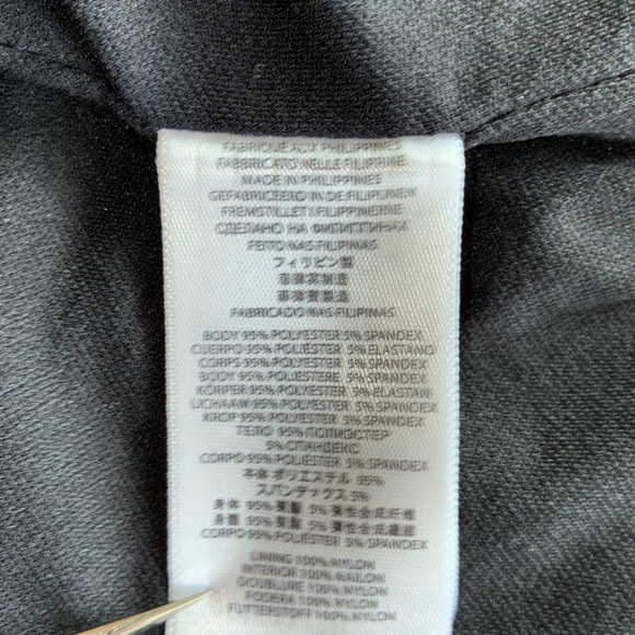 MICHAEL KORS leopard skirt, back slit, lined, exposed gold zipper in back. 16 - Picture 14 of 17